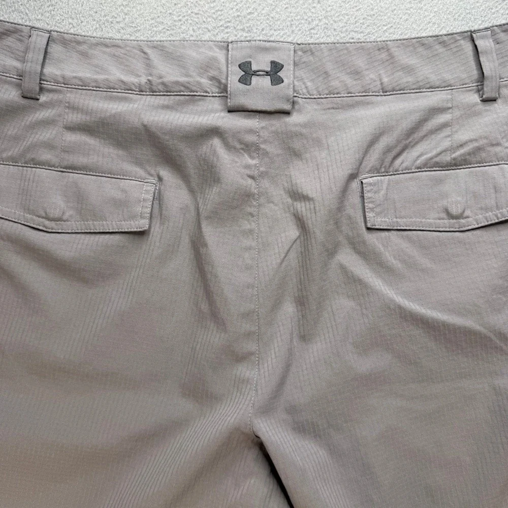 Under Armour Cargo Shorts Loose Fit 40 Gray Ripstop Lightweight Hiking Golf